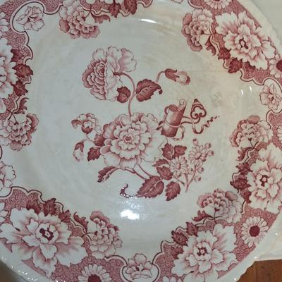 Woods ware fine English china -Cambridge pattern- a few pieces are discolored, see all photos.