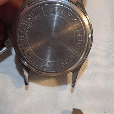 mixed lot of watches, looks like a few of them are timex