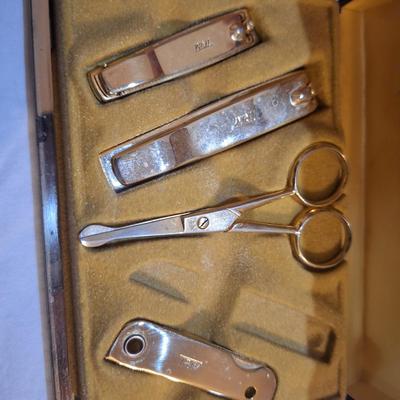 Vintage Heirloom by Trim gold tone manicure pedicure set with one item missing, in case