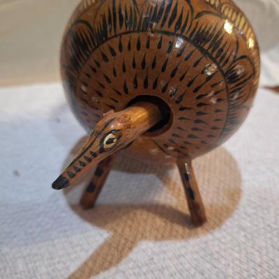 handcrafted Oazacan armadillo - head and tail bobble with motion