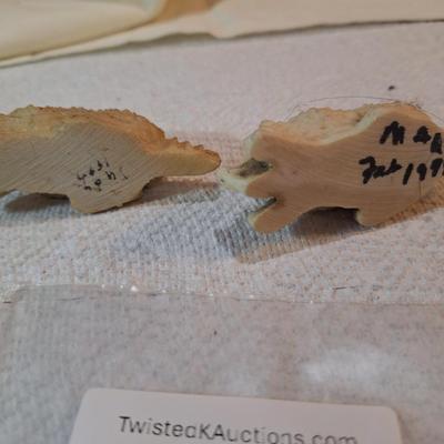 2 more armadillo figurines