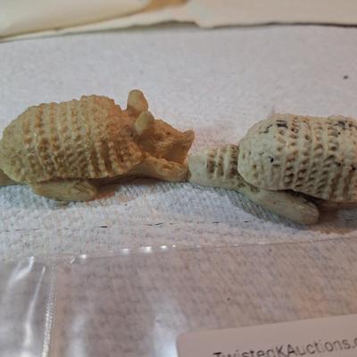 2 more armadillo figurines