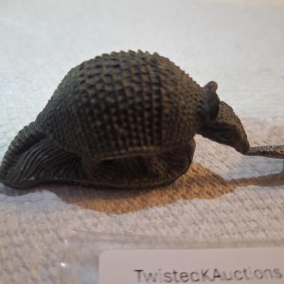 Arnadillo figurines- the last two to list…