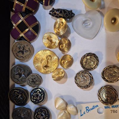 assortment of vintage buttons- some may be military