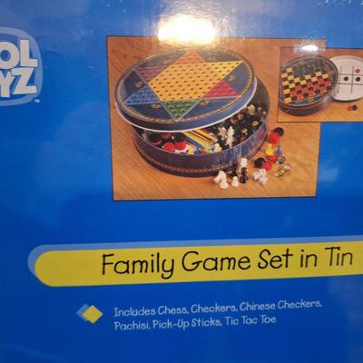 vintage chinese chekcers toy marble game in sealed package