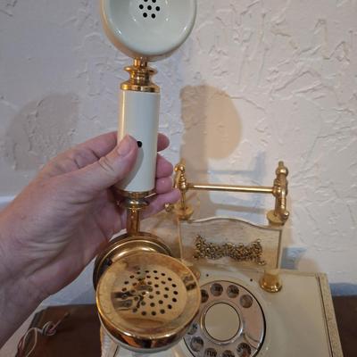 Deco-Tel french provincial style rotary phone- not working