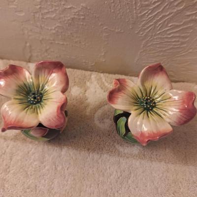 Blue Sky J McCall dogwood flowers salt and Pepper shakers - signed