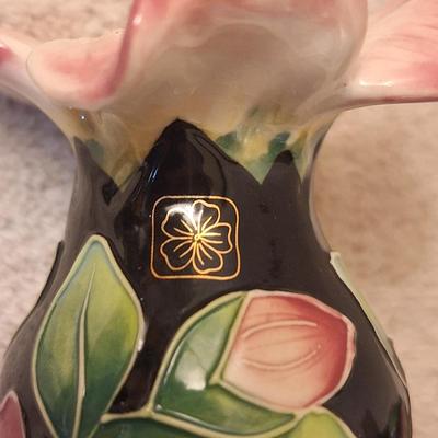 Blue Sky J McCall dogwood flowers salt and Pepper shakers - signed