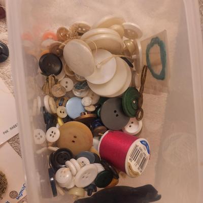 assorted buttons