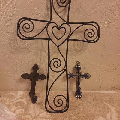 3 decorative crosses