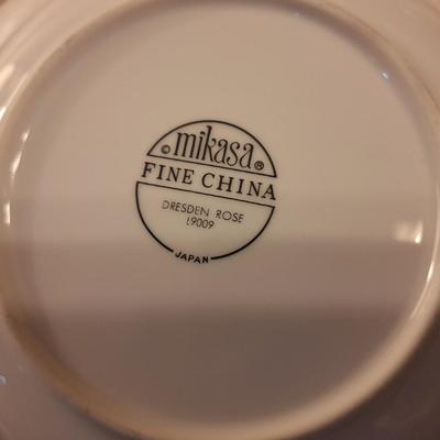 Mikasa Dresden Rose creamer and 7 dishes- salad