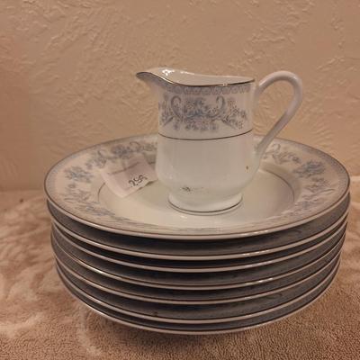 Mikasa Dresden Rose creamer and 7 dishes- salad