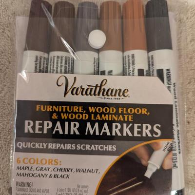 Varathane Furniture, Wood Floor, & Wood Laminate Repair Markers kit.