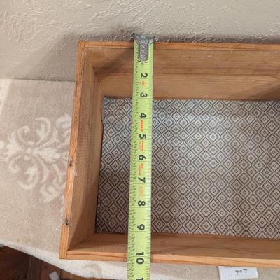 wooden Caymus Vineyards Special Selection wine crate.