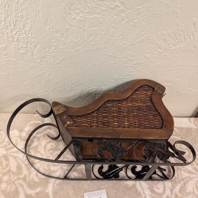 vintage wood and wicker and metal decorative sleigh