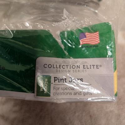 2 wide mouth pint jars