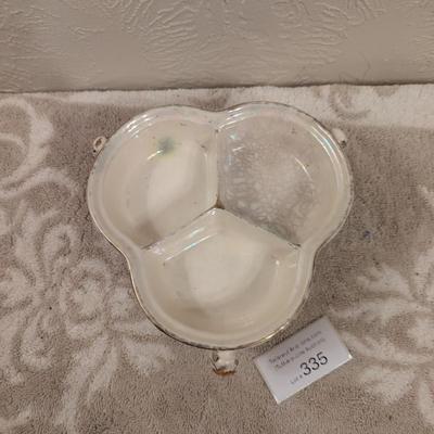 vintage porcelain divided dish- made in japan- possibl Moriyama Mori-Machi but there is no lid for it.