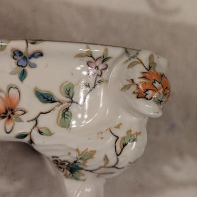 vintage porcelain divided dish- made in japan- possibl Moriyama Mori-Machi but there is no lid for it.