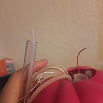 LED unicorn bubble wand- lights up.  Bubbles may not work see desc