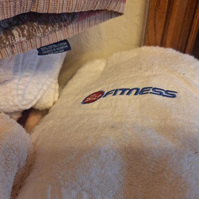 assortment of wash clothes, and hand towels.