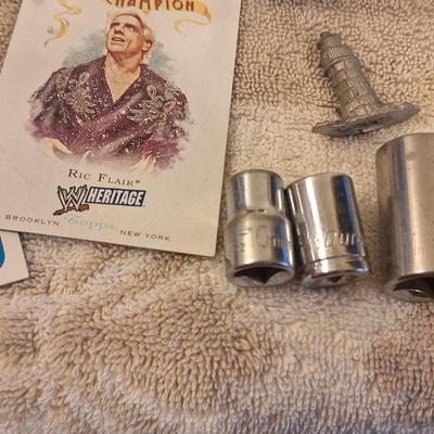 mixed lot of stuff. See all photos.