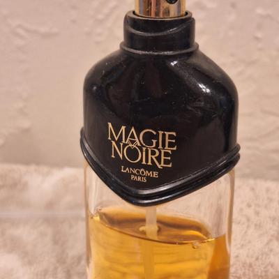  Lancôme Magie Noire Eau de Toilette perfume bottle.