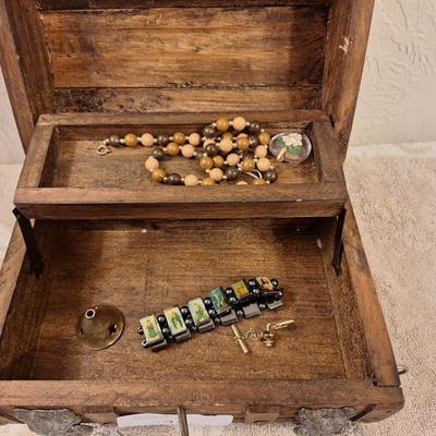 wooden jewelry box