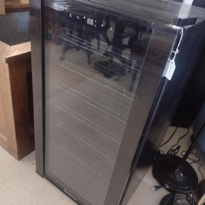 Wine Enthusiast Wine Chiller