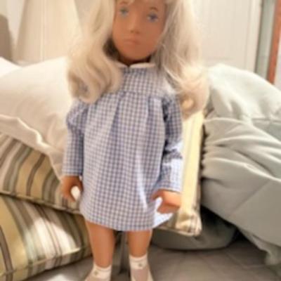 Sasha Blonde England 1980