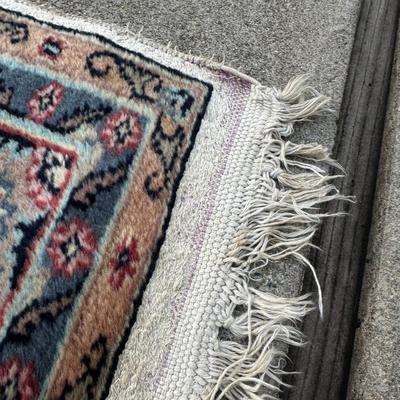 Antique Hand-Knotted Persian Rug  Floral Medallion Design  Wool With Possible Silk-Cleaned Professionally 