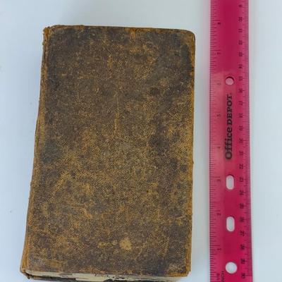 Antique Bible With Old & New Testament  Late 1700s / Early 1800s
