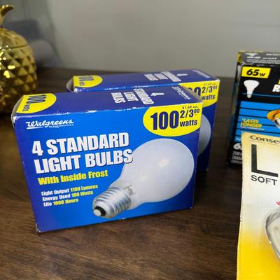 Light Bulbs Lot 3