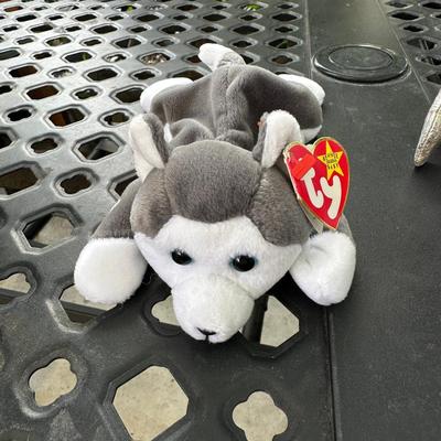 Mix Doll Lot-Includes McDonalds Erin The Bear Beanie Baby 1997 With Errors 1993 Ty Oakbrook