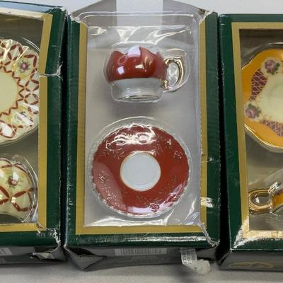 Miniature Porcelain Teacup And Saucer Sets