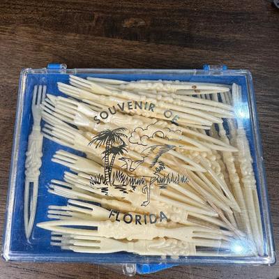 Lot Of Vintage Barware And Memorabilia 