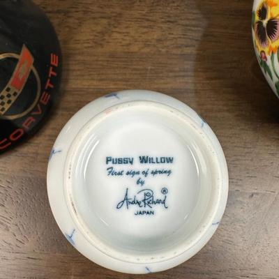 Collectible Porcelain Mix Lot