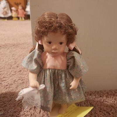 1990 Wednesdays Child Sylvia Natlerer Franklin Heirloom Doll