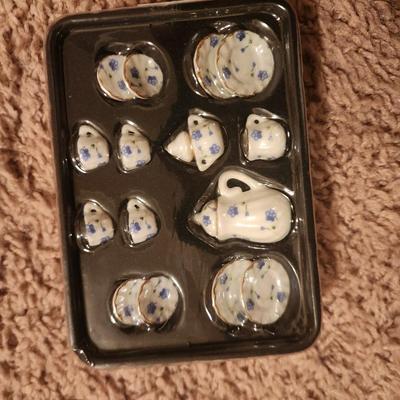 Blue Flower Doll Tea Set