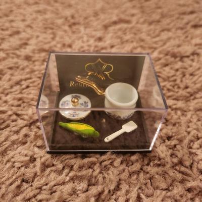 German Doll Corn, Pot, and Spatula Set