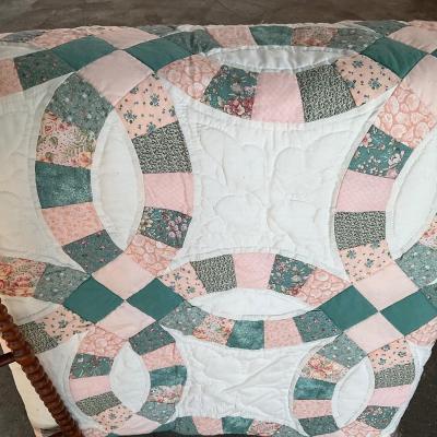 890 Two Quilt Racks with Large Quilt