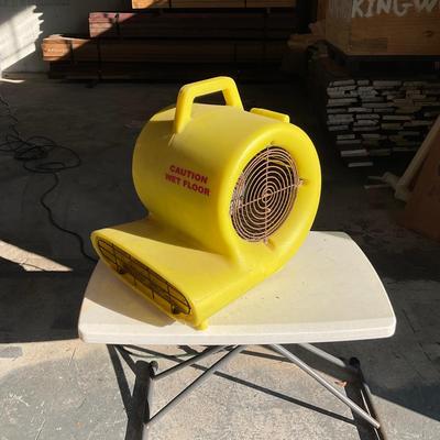 891 Large Yellow Resin Floor Fan
