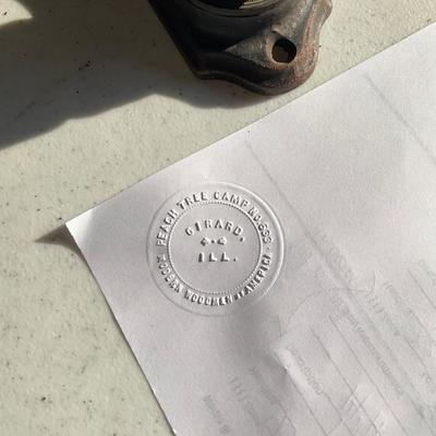 895 Vintage Cast Iron Stamp Embosser Seal