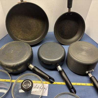 Pampered Chef Pan Set