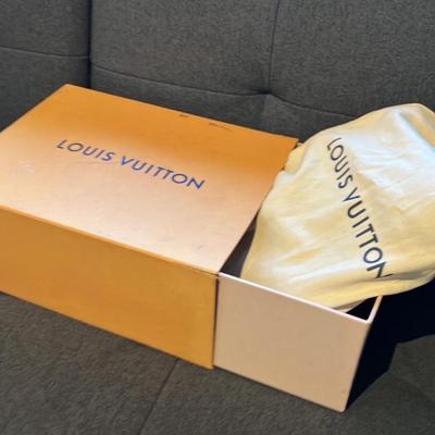 Authentic LV Designer Star Trail Ankle Boots Size 39 w/ Box & Accessories