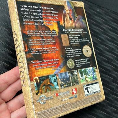 Elder Scrolls IV: Oblivion Collector's Edition (PC, 2006) - Complete in Box with Bonus Disc, Booklet