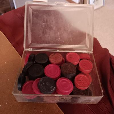 CHINESE CHECKERS AND VINTAGE CHECKERS