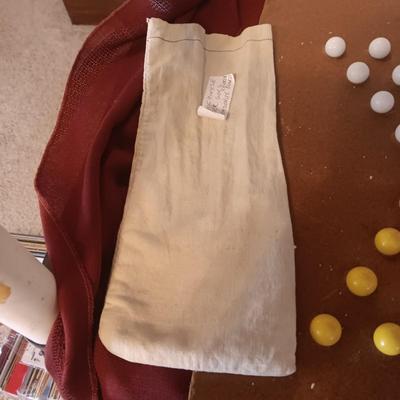 CHINESE CHECKERS AND VINTAGE CHECKERS