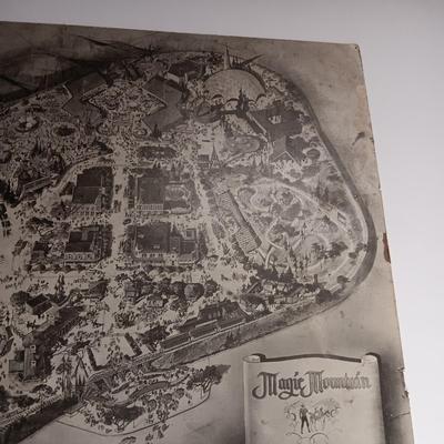 LARGE ORIGINAL MAP OF MAGIC MOUNTAIN AMUSEMENT PARK IN GOLDEN, CO