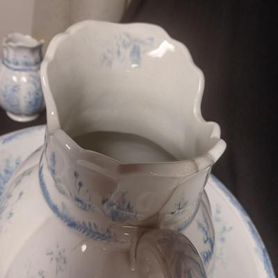 ANTIQUE KENT EMERY BURSLEM WASH BOWL, PITCHER, DRINKING CUP AND SMALL PITCHER