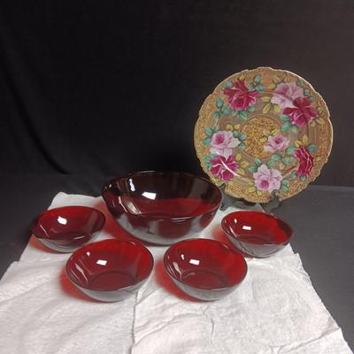 NIPPON HAND PAINTED PLATE AND A RED GLASS SERVING AND 4 INDIVIDUAL BOWLS